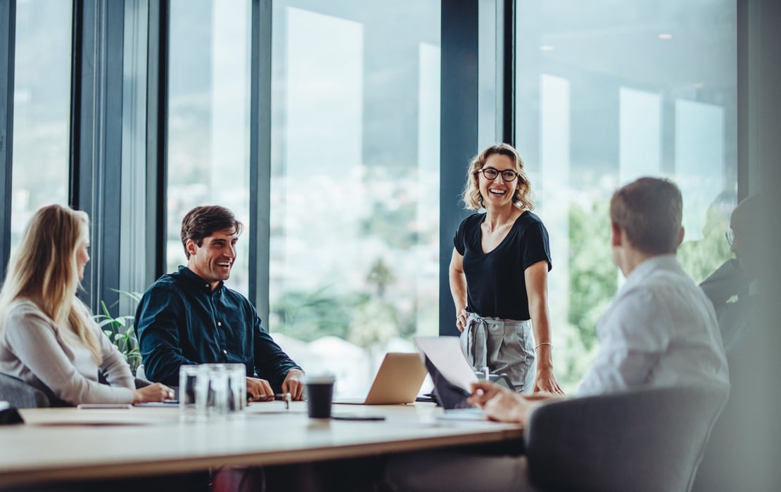people-in-a-meeting-big-windows